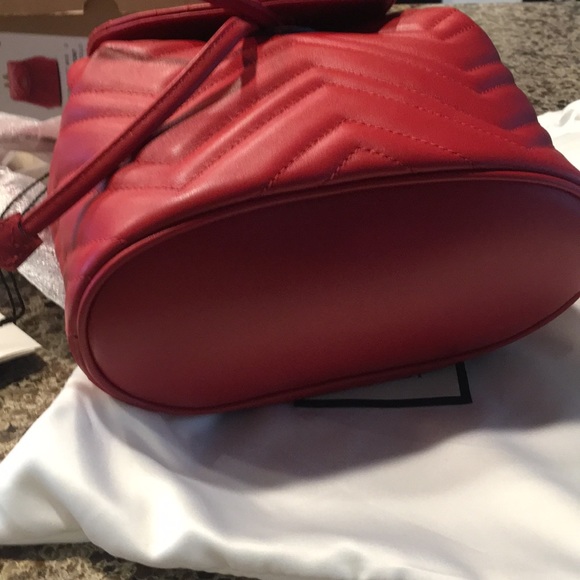 Sold NWT Gucci Marmont Backpack Bag - Picture 2 of 8